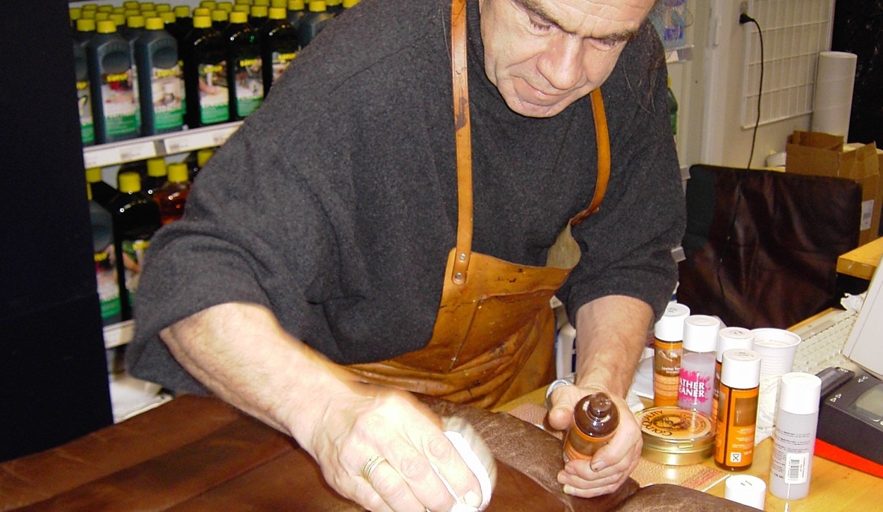 Læderpleje, læderfarve, læderrenovering og meget mere